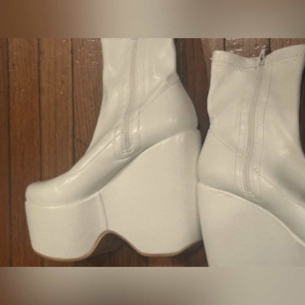 Azalea Wang Lovely White Platform Stretch Sock Vegan Bootie Size 8 - Picture 7 of 15